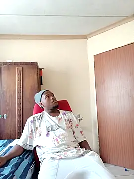 Snapshot of T0xic-Vee chatting on January 2026 02:01:02 PM T0xic-Vee online show from January 2026 02:01:02 PM