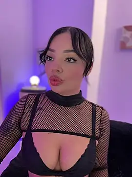 Sara LipsX online show from February 2026 12:36:01 AM