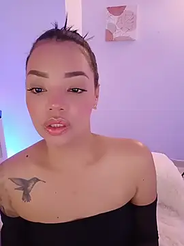 Sara LipsX online show from April 2026 01:42:02 AM