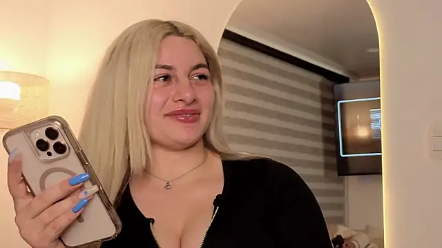 AtheneaRossi online show from October 2025 02:32:01 AM