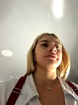 AtheneaRossi online show from October 2025 12:06:02 PM