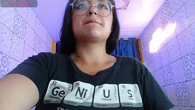 Snapshot of vitoria23_ chatting on March 2025 05:08:02 PM vitoria23 online show from March 2025 05:08:02 PM