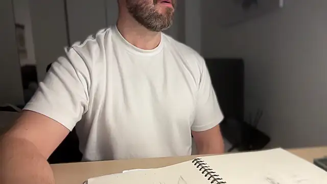 Mr Beef online show from March 2025 06:12:01 PM