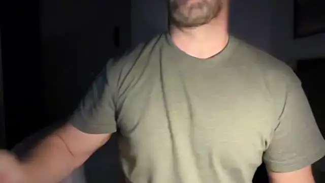 Mr Beef online show from November 2025 08:52:01 PM