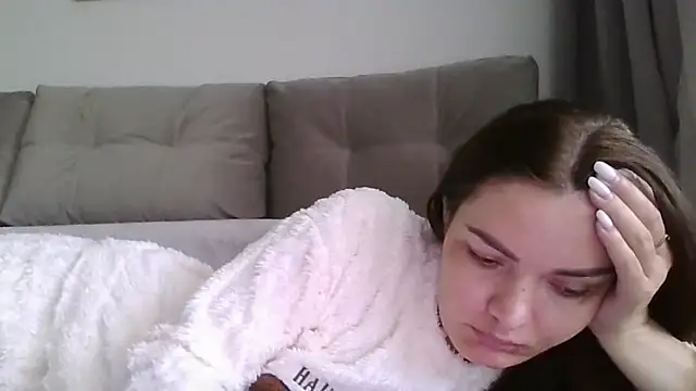 Snapshot of _JustmeHere_ chatting on May 2026 09:15:01 AM JustmeHere online show from May 2026 09:15:01 AM