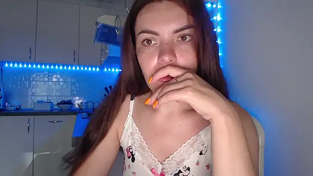 Snapshot of _JustmeHere_ chatting on July 2026 08:01:02 AM JustmeHere online show from July 2026 08:01:02 AM
