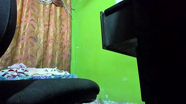 Brenda Smith69 online show from October 2025 09:04:01 PM