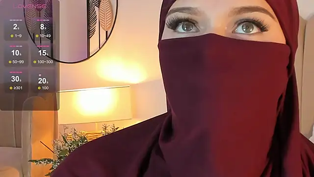 Snapshot of anna-henao chatting on January 2025 05:40:02 PM anna-henao online show from January 2025 05:40:02 PM