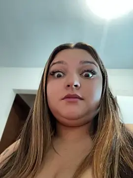 SweetPaige  online show from April 2026 11:59:01 AM