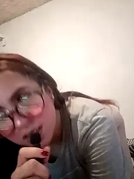 Celestte22 online show from April 2026 04:39:01 AM