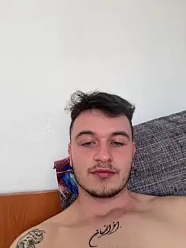 Kosty61  online show from April 2026 11:01:02 AM