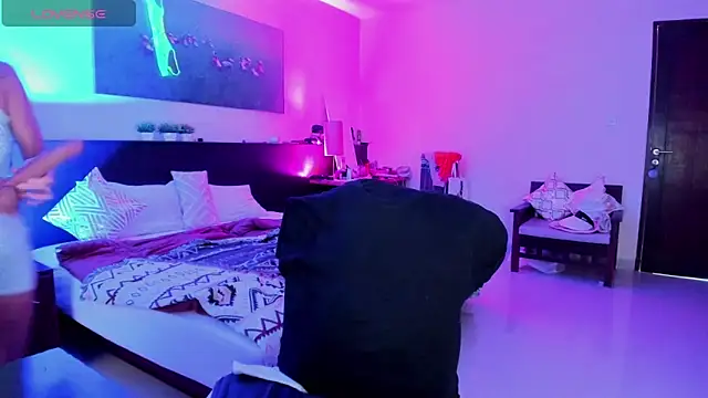 PrincessVS online show from March 2025 04:05:01 AM