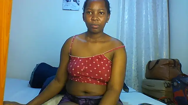 Petitiebooty online show from November 2025 06:41:02 AM