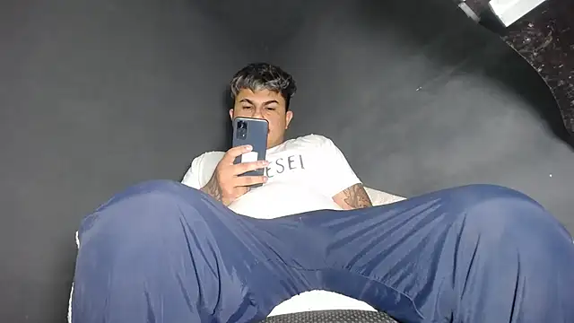 DickMasterfindom online show from February 2025 05:47:01 AM