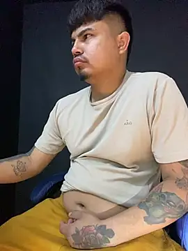 Snapshot of DickMasterfindom chatting on June 2026 02:01:01 AM DickMasterfindom online show from June 2026 02:01:01 AM