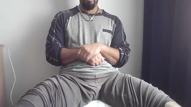 fl3xxx1 online show from October 2025 09:01:01 AM