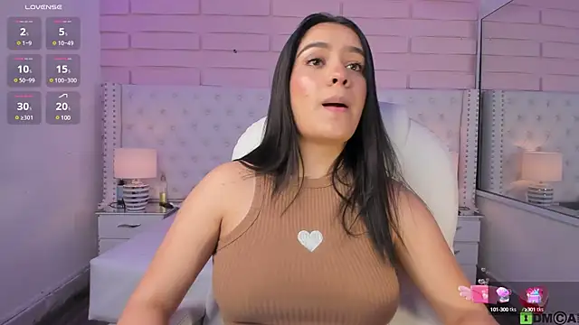 Yaaky  online show from March 2025 08:20:02 PM