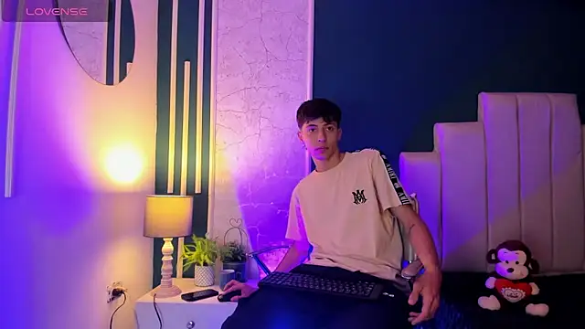 AlessandroDybala online show from February 2025 12:03:02 PM