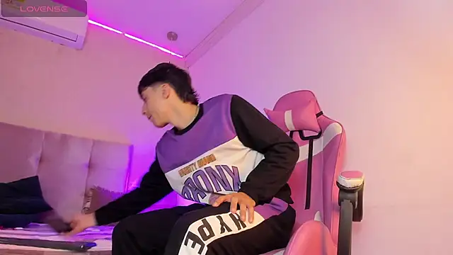 AlessandroDybala online show from February 2025 11:44:02 AM