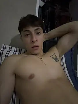 Snapshot of AlessandroDybala chatting on May 2026 01:34:01 AM AlessandroDybala online show from May 2026 01:34:01 AM