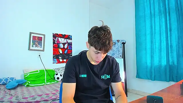 Snapshot of AlessandroDybala chatting on May 2026 12:53:02 PM AlessandroDybala online show from May 2026 12:53:02 PM