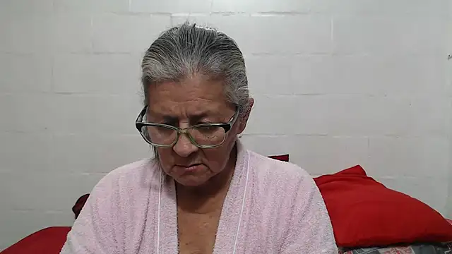 candy mature  online show from October 2025 11:17:01 PM