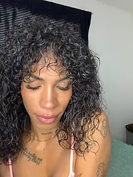 turabbitxx online show from February 2025 04:09:02 PM