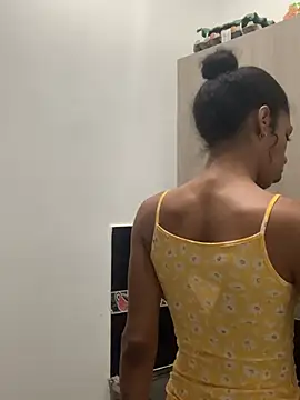 turabbitxx online show from February 2026 07:58:01 PM