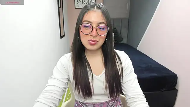 MiaWils  online show from February 2025 10:34:02 PM