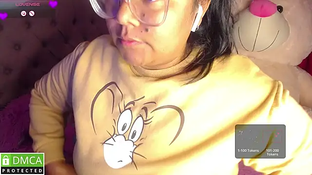 KittyHot20 online show from November 2025 02:10:01 AM