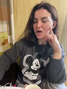 Karolina llove online show from December 2024 08:59:01 AM