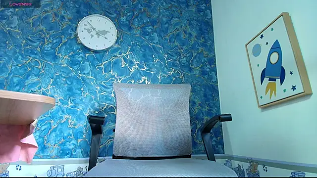 Rhaegal hot online show from October 2025 08:53:02 PM