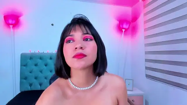 lina bedoya  online show from January 2025 11:37:01 AM