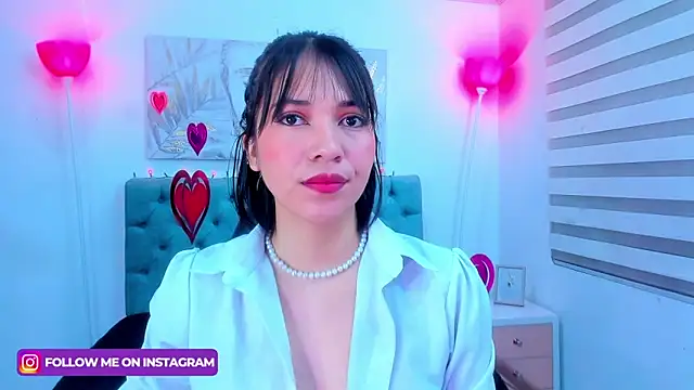 lina bedoya  online show from February 2025 12:01:02 PM