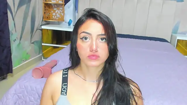 Lesly sexy4u online show from January 2025 03:35:01 AM