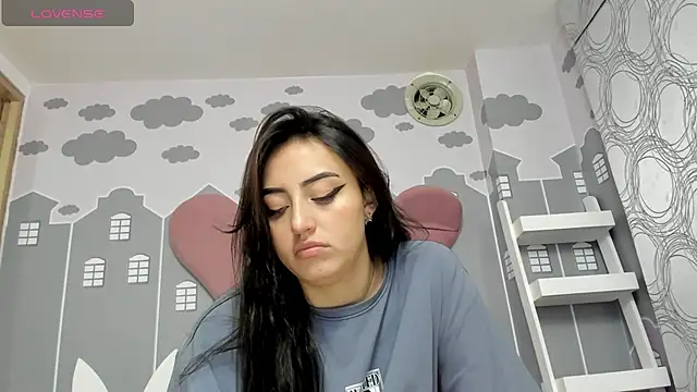 Lesly sexy4u online show from January 2025 10:41:02 PM