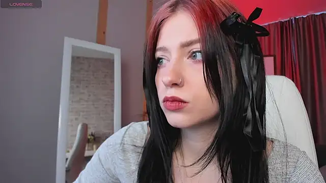 arielabradberry online show from December 2024 11:40:01 AM