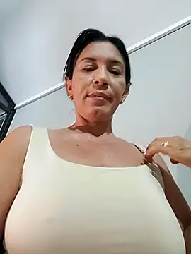 Snapshot of Angel_Perv chatting on October 2025 08:59:01 AM Angel Perv online show from October 2025 08:59:01 AM