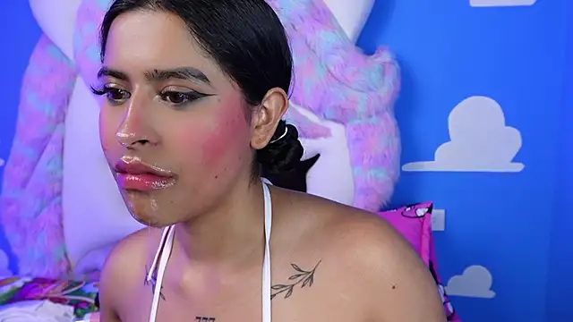 miss romyna online show from February 2025 12:28:01 PM