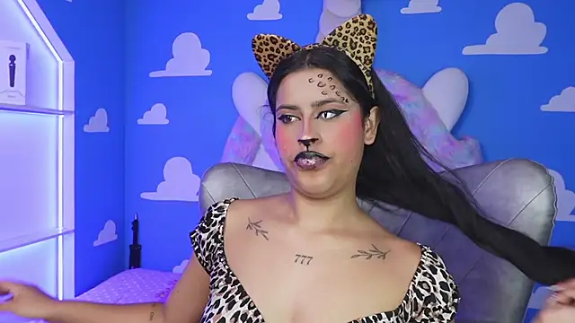 miss romyna online show from October 2025 11:03:01 AM