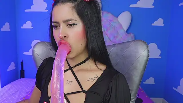 miss romyna online show from October 2025 11:03:01 AM