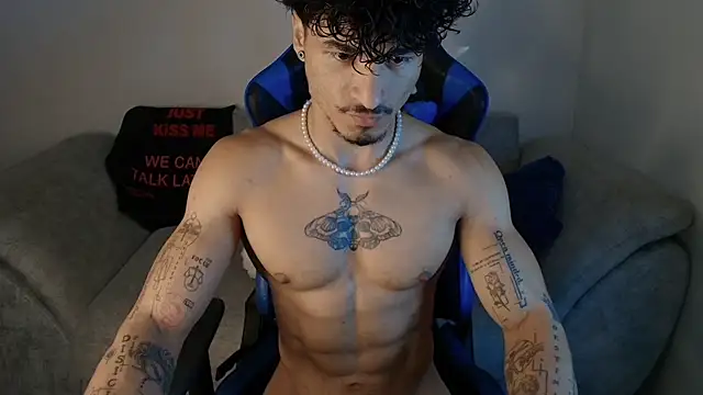 Snapshot of Thomas_Fit1 chatting on July 2026 12:44:01 PM Thomas Fit1 online show from July 2026 12:44:01 PM