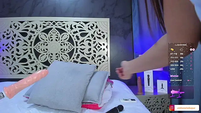 Snapshot of AnthonelaDuque chatting on January 2025 02:39:01 PM AnthonelaDuque online show from January 2025 02:39:01 PM