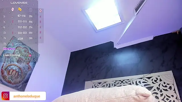 Snapshot of AnthonelaDuque chatting on February 2025 02:32:02 PM AnthonelaDuque online show from February 2025 02:32:02 PM