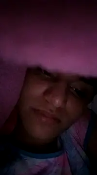 Snapshot of AnthonelaDuque chatting on February 2025 03:21:02 AM AnthonelaDuque online show from February 2025 03:21:02 AM