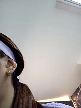 Snapshot of AnthonelaDuque chatting on October 2025 11:52:02 AM AnthonelaDuque online show from October 2025 11:52:02 AM