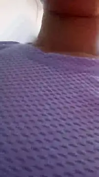 Snapshot of AnthonelaDuque chatting on November 2025 11:33:02 AM AnthonelaDuque online show from November 2025 11:33:02 AM