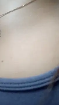 Snapshot of AnthonelaDuque chatting on November 2025 11:31:02 AM AnthonelaDuque online show from November 2025 11:31:02 AM