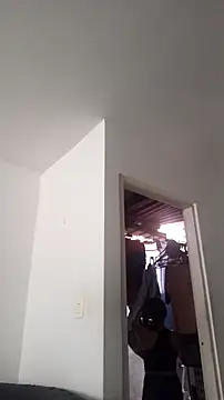 Snapshot of AnthonelaDuque chatting on November 2025 12:00:02 PM AnthonelaDuque online show from November 2025 12:00:02 PM