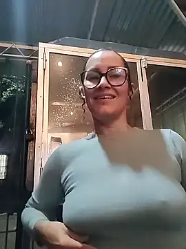 SelenaHouston online show from February 2026 12:17:01 AM